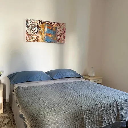 Frida Campomarino (Taranto)